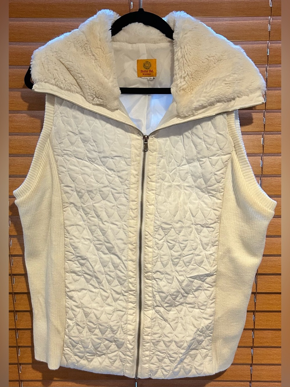 Ruby Rd. Cream Quilted Vest with Faux-Shearling Trim 1XL